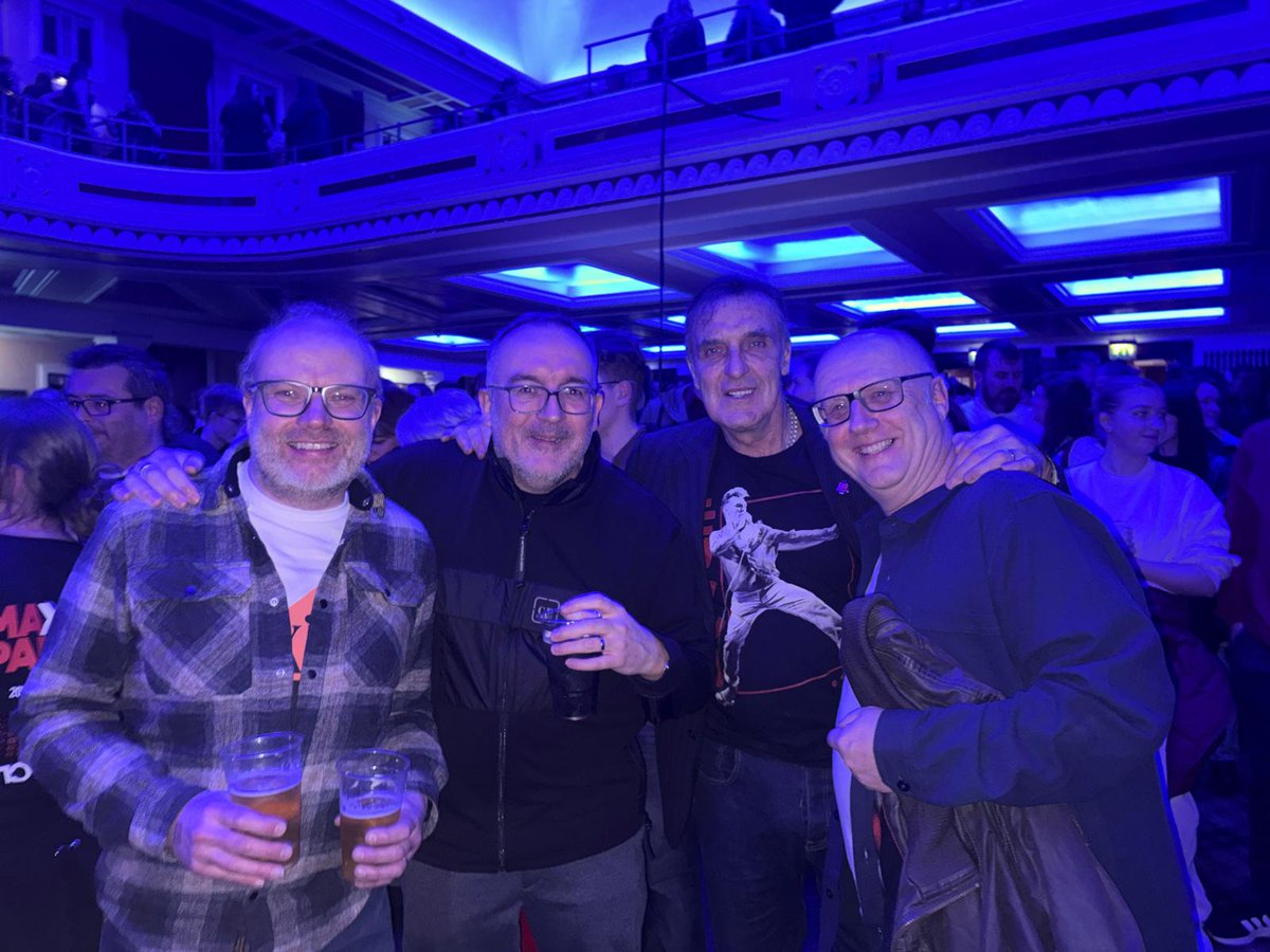 FuncleJonny's tweet photo. @bernieslaven Was great chatting with you Bernie! https://t.co/yrNI3ofiWC