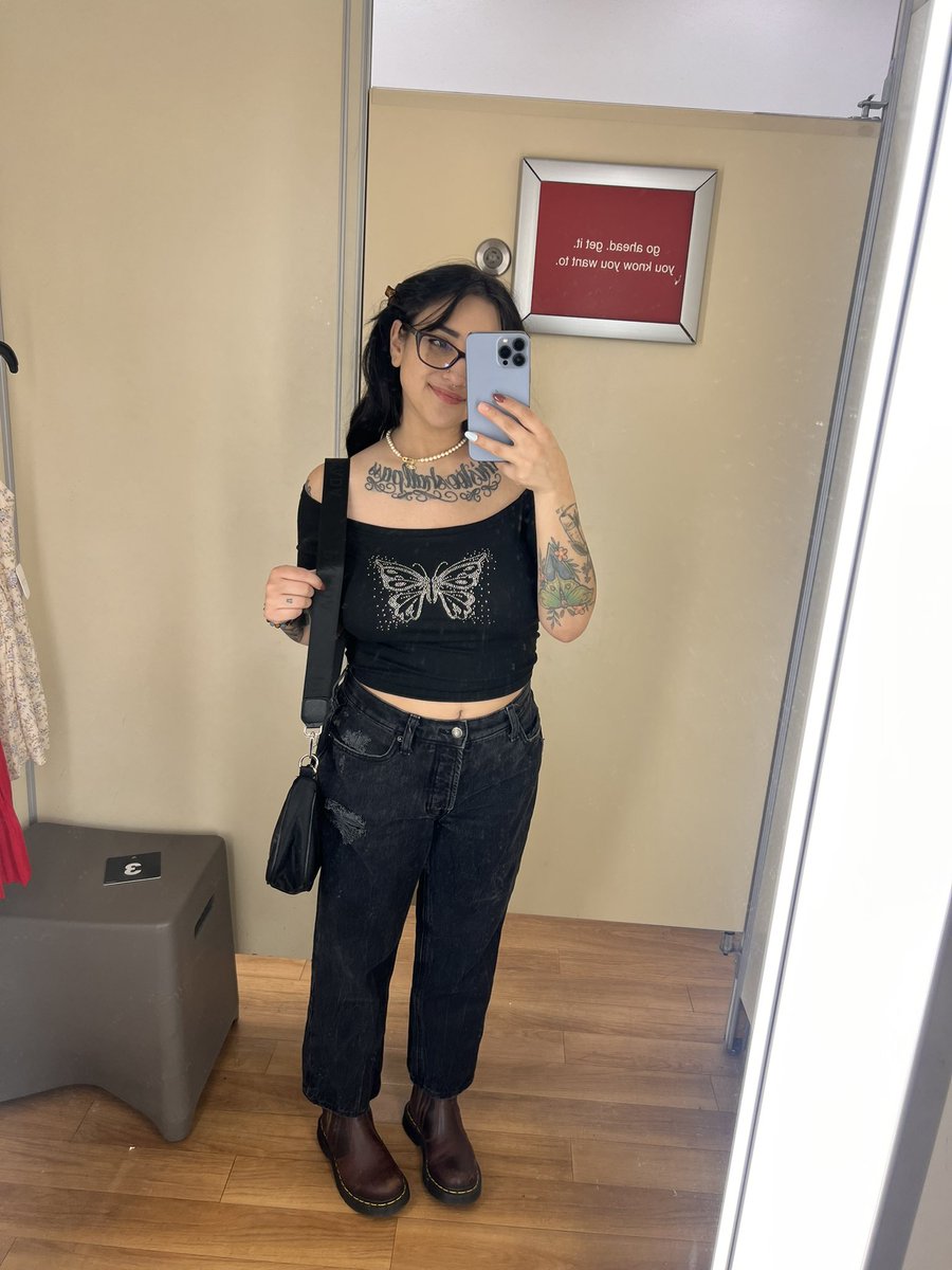 luna 𑣲 tweet media