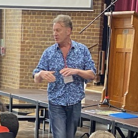 Alexandra Park School Library tweet media