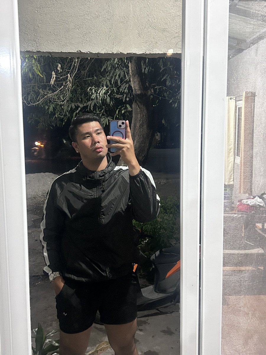 konsi bry tweet media