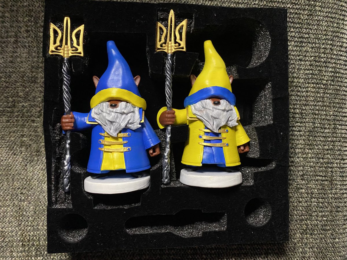 Dee Lav of CB Fella tweet media