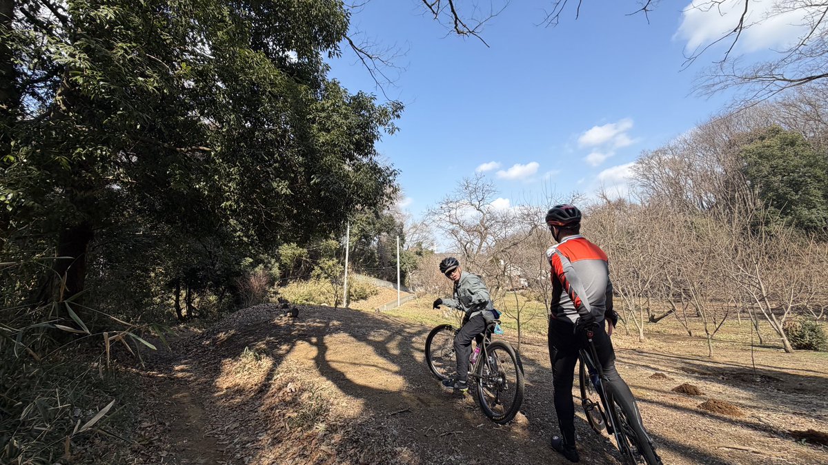 Tricycle635's tweet photo. 昨日は尾根幹近くの里山グラベルコースを楽しみました
複雑過ぎて、地元の友人の案内なしでは二度と行けなさそう😅 https://t.co/FOejVTQPNe