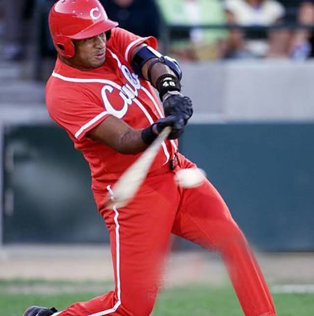 Muchas Felicidades para el Movimiento Deportivo Cubano .
En especial para mi #SantiagoDeCuba .