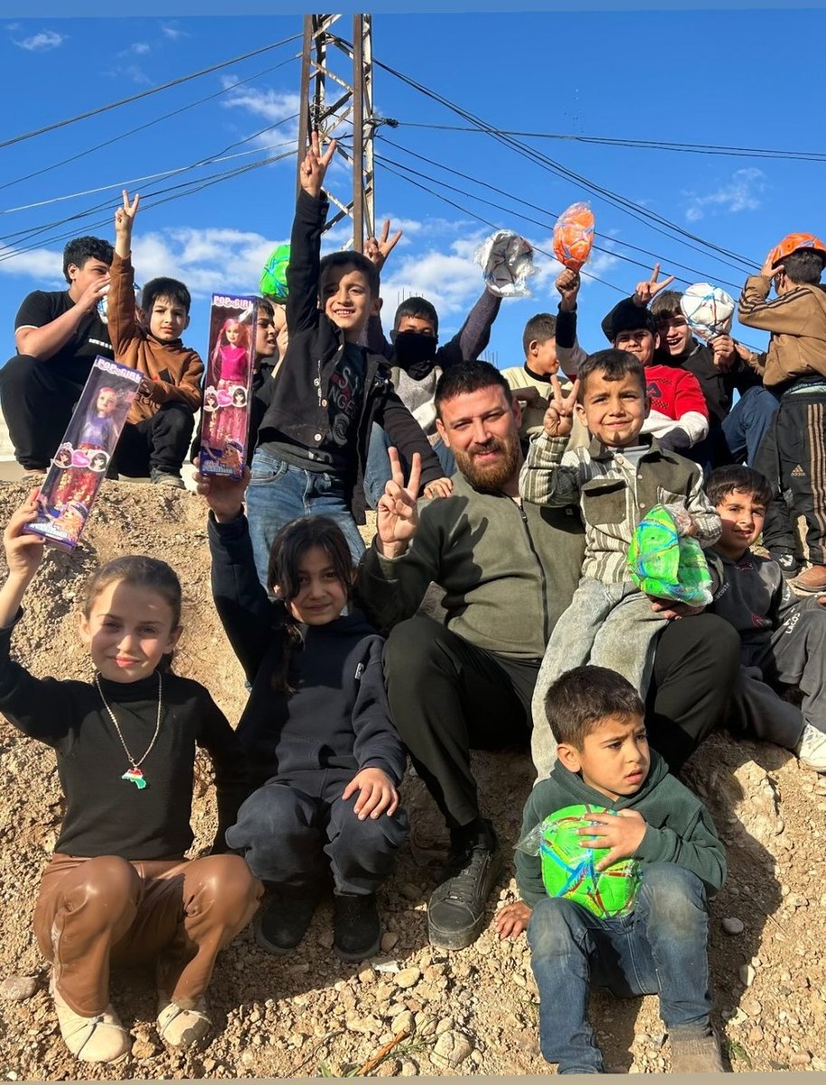 Güzel kalmak için ,
En güzeline gitmek gerek.

<a href="/DenizDersimNaki/">Deniz Naki</a> 💙
#ZarokênRojava🌺