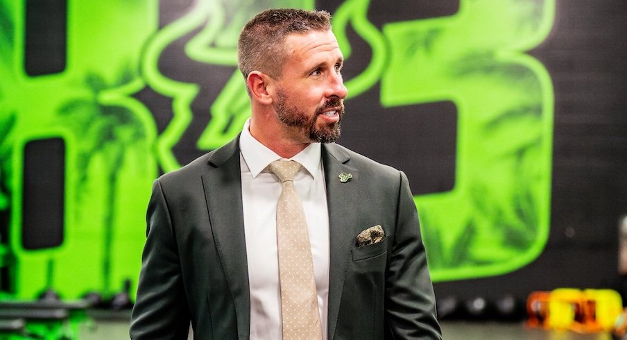 Spent this morning digging into first-year head FOOTBALL coach performance in the American Conference since to 2020.

The average win total in year one is 5.2 games.

What are fair expectations in 2026 for USF, Memphis, UNT, Tulane &amp; UAB who are all ushering in new head coaches?