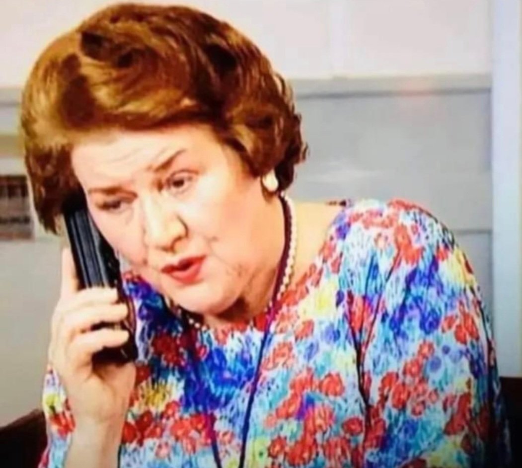 MIKEROTCHERTZ69's tweet photo. "No it's written 'Farage',but it's pronounced 'massive fucking bell-end shit-gibbon'..." #NigelFarage #NigelFartRage #NigelOutraged #NytolFarage #Fucktage #Shitler https://t.co/O4rRhl77Z0