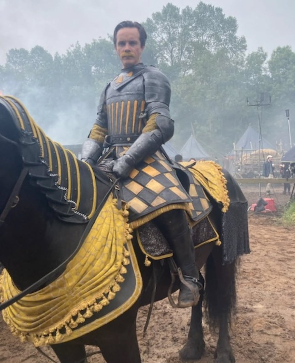 House the Dragons #AKOTSK tweet media