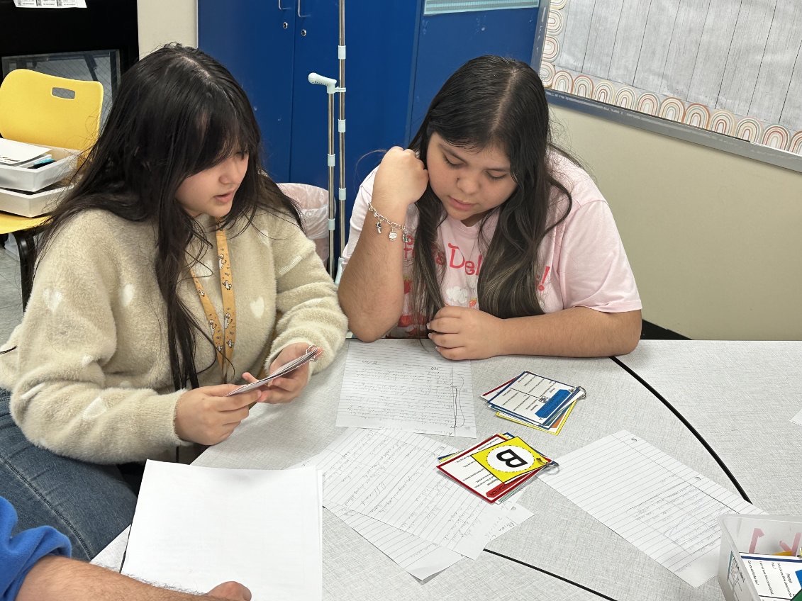 HoffmanMS_AISD's tweet photo. Our dedicated students are putting in the work at Saturday School, practicing TELPAS strategies to level up their listening and speaking skills. We’re fueling excellence and truly igniting the hive in Hornet Nation! @AldineISD  #HornetNationPride https://t.co/ZMcUSUsAc4