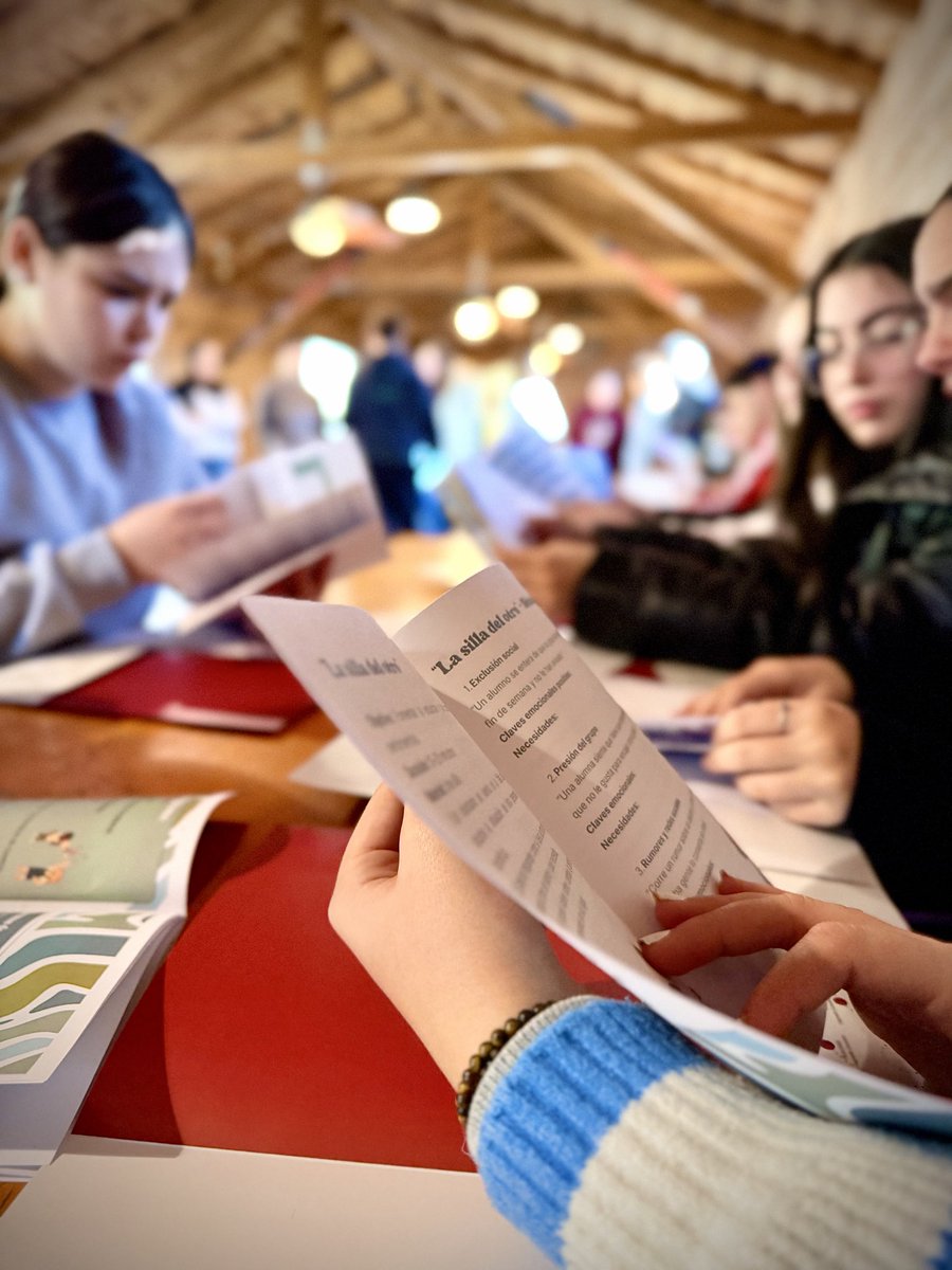 Sagrado Corazón Granada tweet media