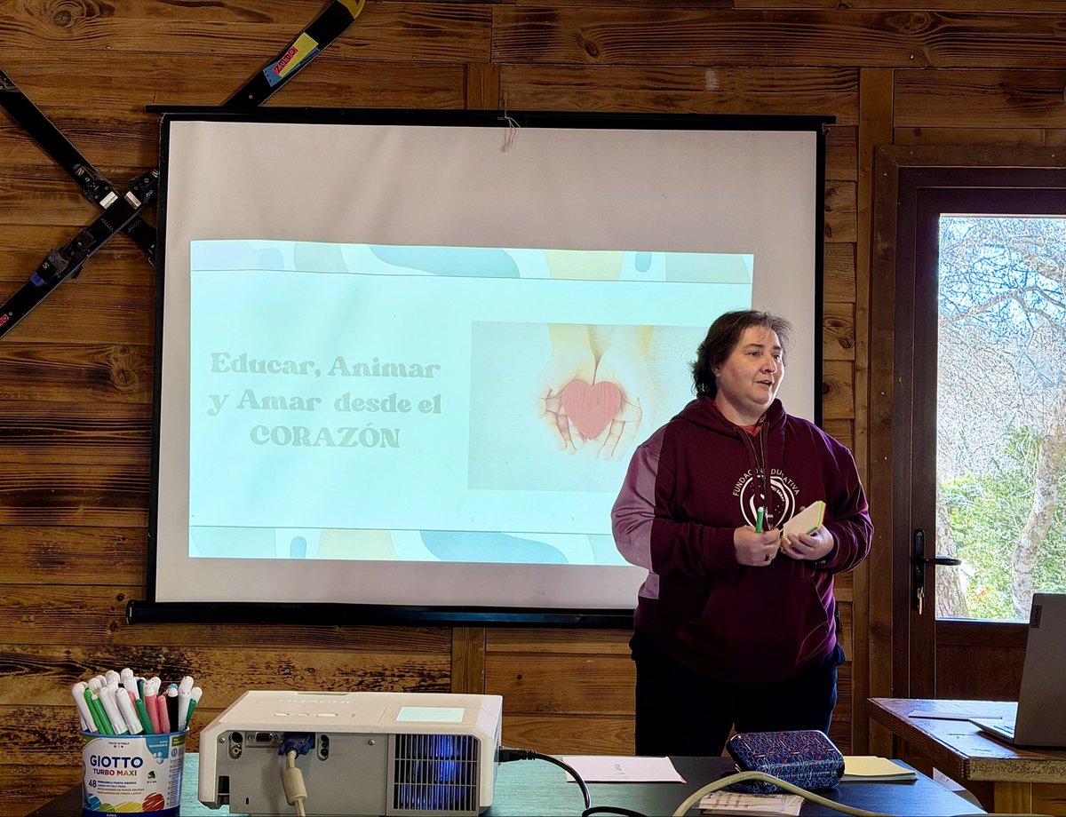 Sagrado Corazón Granada tweet media