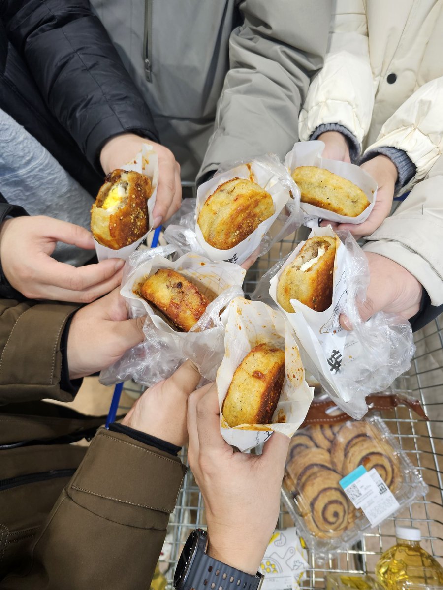 Leon糊糊糊糊糊 tweet media