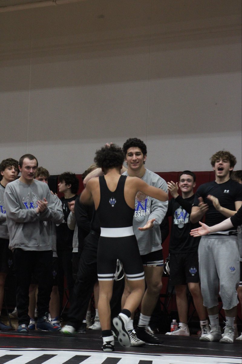 Waukesha West Wolverine Wrestling tweet media