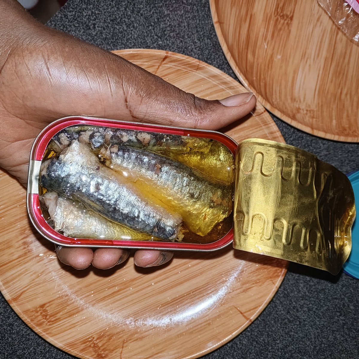 Big_Gift tweet media