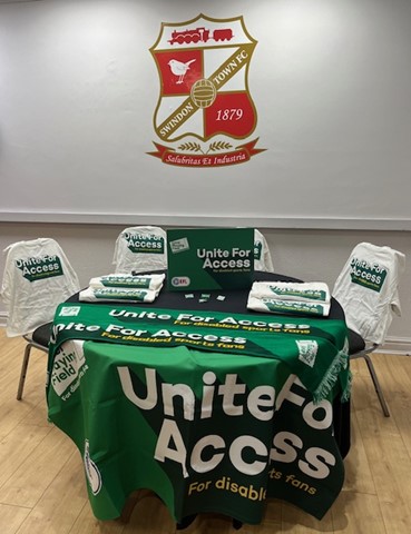 Caroline Lane tweet media