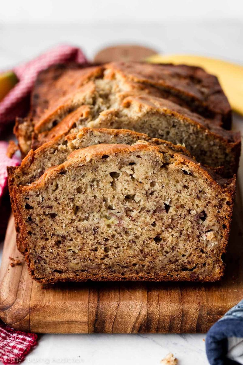 CorinnePulitzer's tweet image. Moist &amp;amp; oh so delicious, #BreadLovers are mashing up bananas today! It’s #NationalBananaBreadDay &amp;amp; this #quickbread is in the spotlight today🍌🍞@Chiquita @BreadsBakery @levainbakery @RedgateBakery @WholeFoods @NationalDayCal @HeyWhatDay @DiningGuide2Day