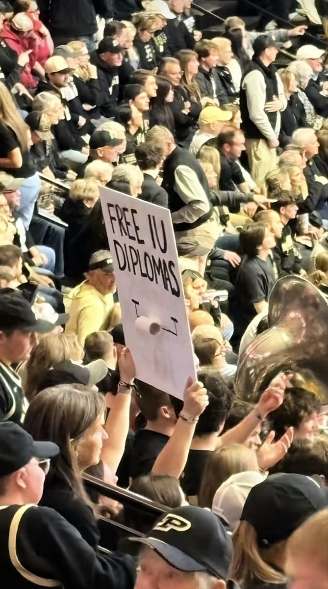 Hammer and Rails tweet media