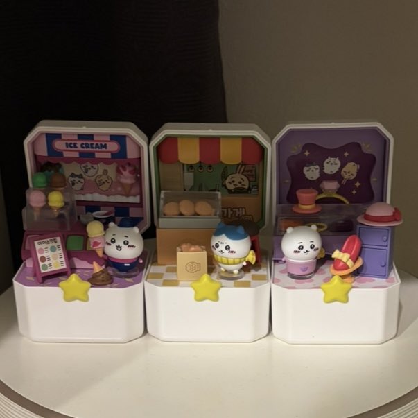 これ可愛いからコンプしたいな♪ 明日のだらけくじ、何回ずつ引くか悩む…