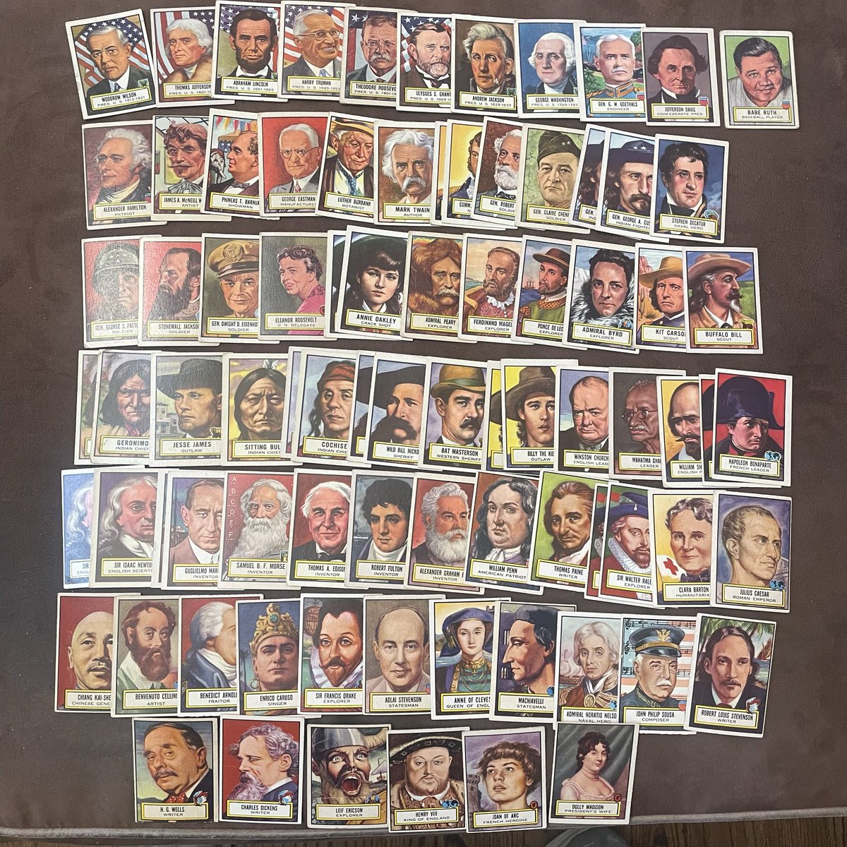 SonofSamIAm's tweet photo. My coolest buy from this weekend was this lot of 80+ cards from the 1952 Topps Look n See set including the Babe Ruth. Since there are only 135 cards in the set and I have the only expensive one in Ruth, I guess I’ll finish the set! https://t.co/RKLE2fl5QU