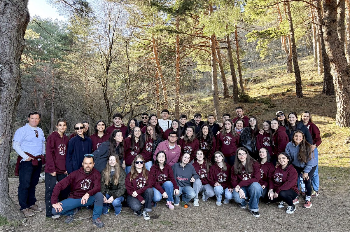 Sagrado Corazón Granada tweet media