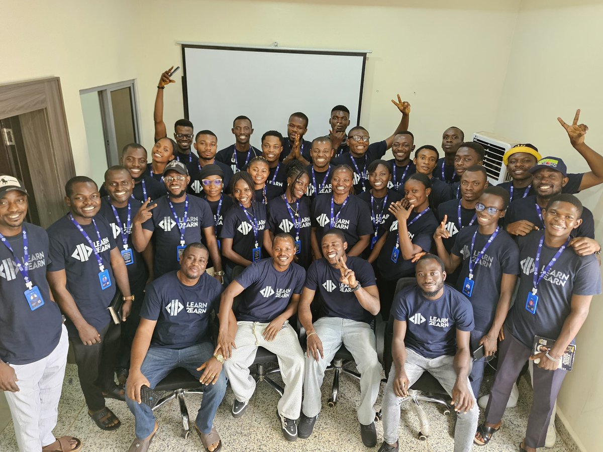learn2earnNG's tweet photo. Otukpo showed up and you can feel the difference.

These Fellows didn’t just sign up… they leaned in, stayed curious, and chose to grow one step at a time. Behind every smile here is someone building real skills, real confidence, and real opportunities for their future.

The Learn2Earn Fellowship isn’t just a title, it’s a community of doers, learners, and game-changers who decided to bet on themselves.

✨ As a Learn2Earn Fellow, you get:
• Access to practical, in-demand software engineering skills
• Mentorship and guided learning support
• Opportunities to earn while you learn
• A powerful community that keeps you accountable
• Real pathways to jobs and income growth

Otukpo Fellows are already in motion… the real question is, are you next?

🎮 Play the game now at https://t.co/eZMBDIjV4u and take your first step to becoming a Learn2Earn Fellow.