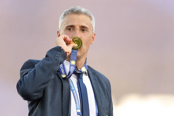 OHHHH MERCA, PORRO Y SEXO

EL EQUIPO, DE HERNÁN CRESPOOO🎵
#CrespoARiver