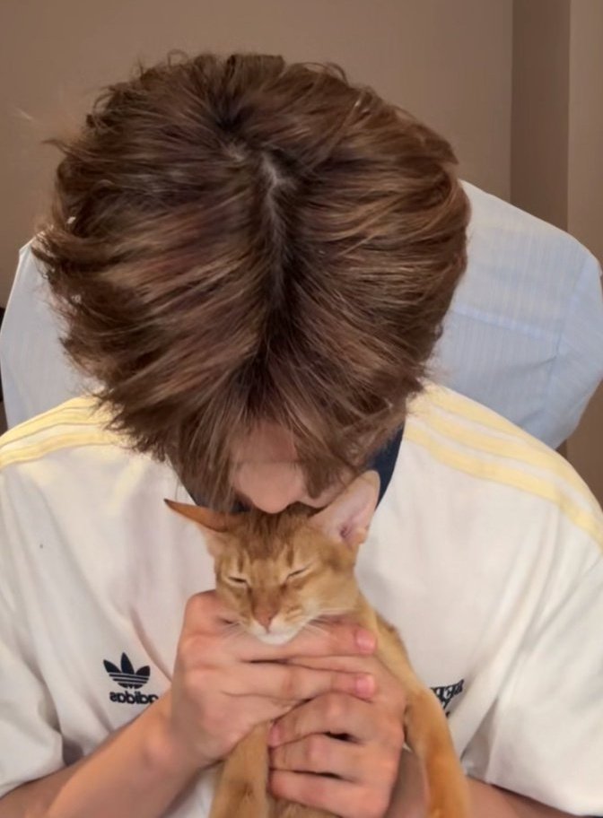 UEUEUEUEUE😭😭😭 LUCU BANGET🥹🥹🥹