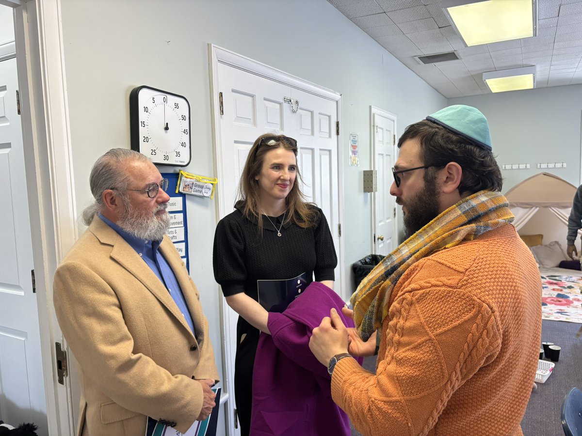 Bride Rose Sweeney tweet media