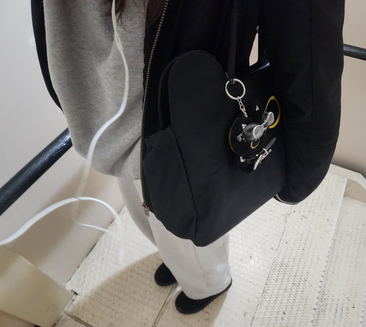 —>🩶🎧🐈‍⬛🎸