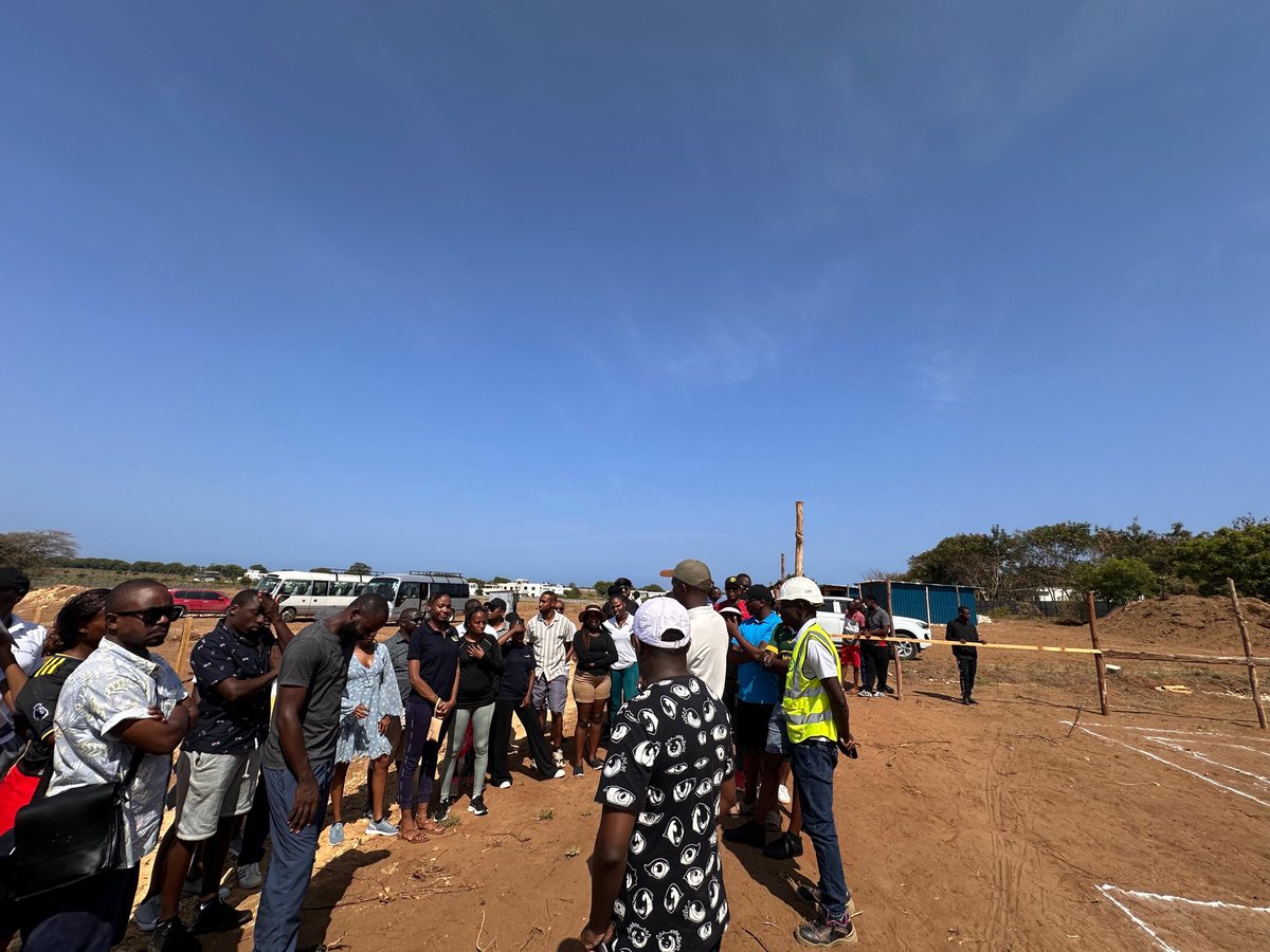 CentumRE's tweet photo. We are proud to announce that Vipingo Development has officially broken ground on Awali Estate Phase 2.
Join us in this chapter and be part of the growing Awali community.
Call us at 0747 019 977/8 to find out more.
#awaliestate #vipingodevelopment #centumrealestate #coastalrealestate #propertyinvestment