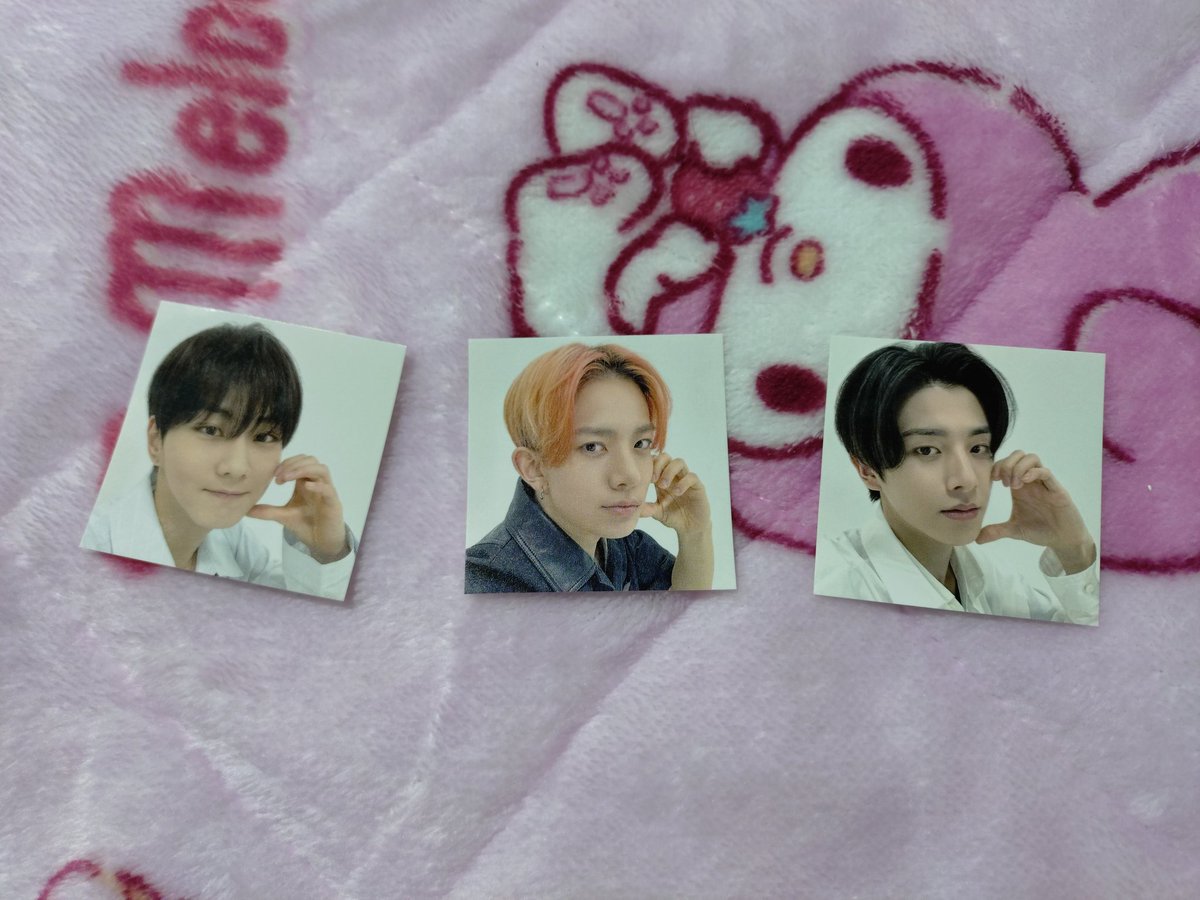 はるな tweet media