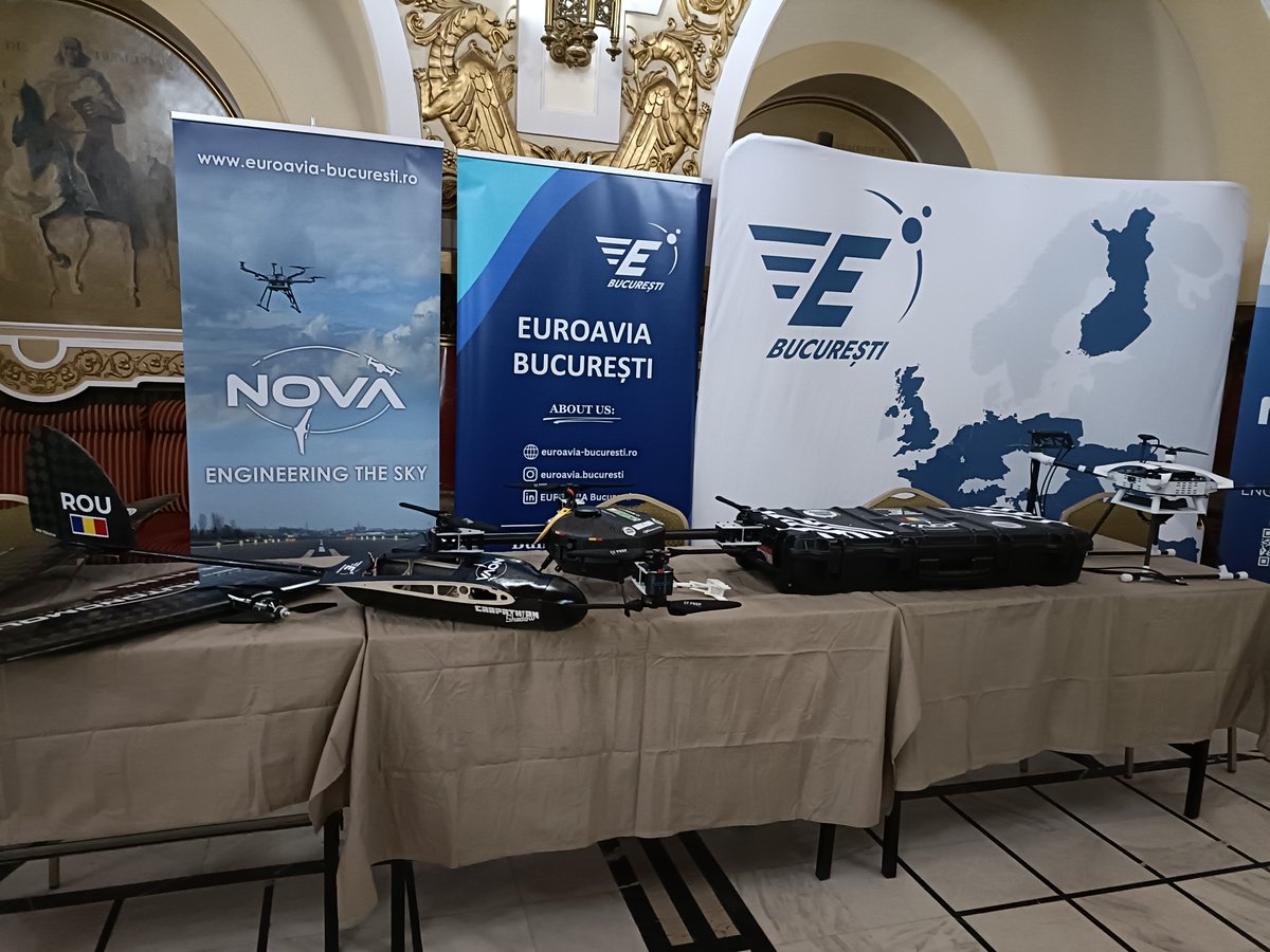 RaduDutescu's tweet photo. Last week's bad weather wasn't enough to keep me home. Attended every planned event, every run, and even squeezed in a walk during the heavy snowfall. Learned about the space startup ecosystem and signed the EU-INC petition. 🏃♂️❄️
#startups #euacc #techcommunity https://t.co/2wIwFBlAT8