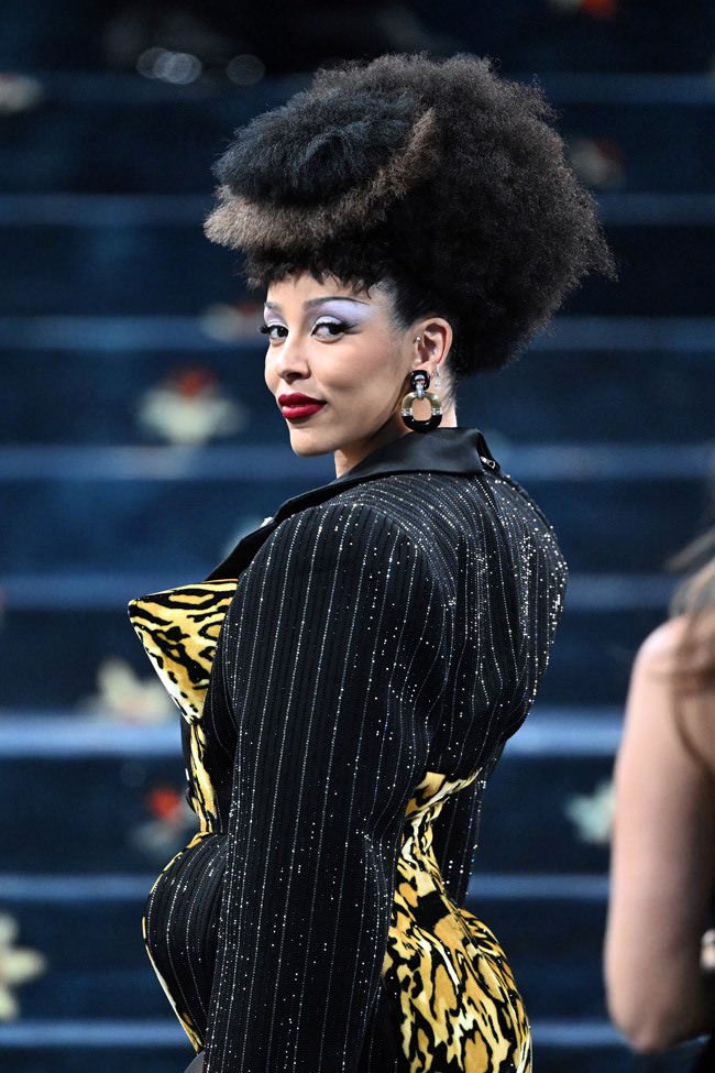 Doja’s about to gag omfg