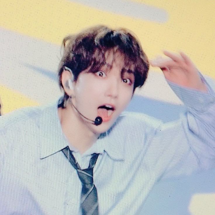 슈아지 뭐하고 있으까