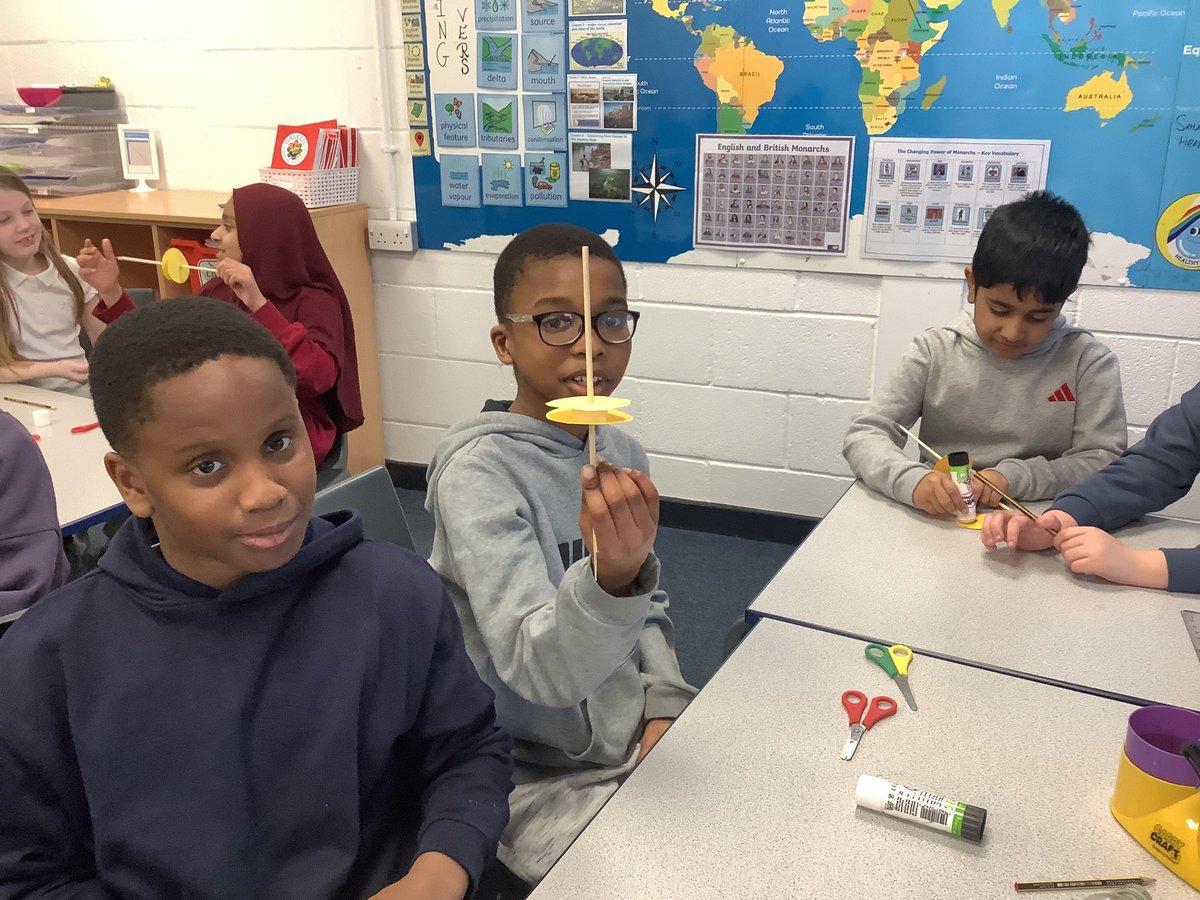 UKS2 Gaskell Primary School tweet media