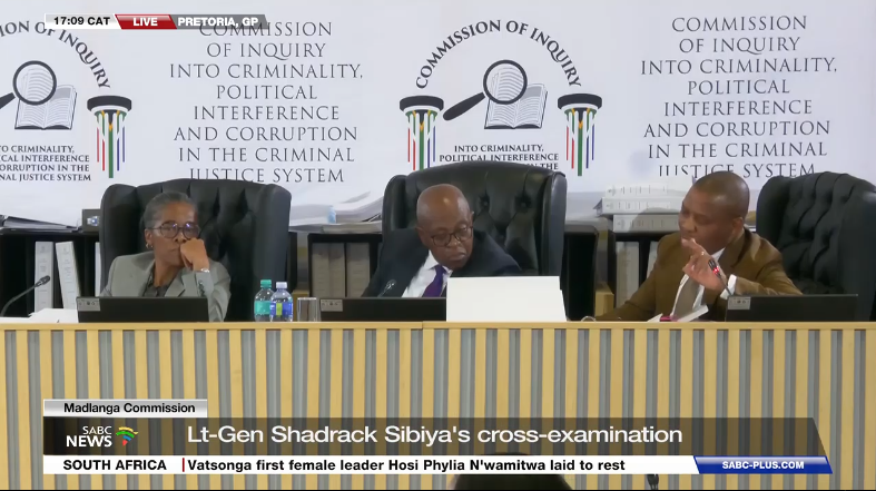 OhProdukt's tweet photo. Gen. Shadrack Sibiya is Proof that some people in Power lack Intelligence.  @MadlangaInquiry  #adhoccommitee https://t.co/YIjteRxjgg