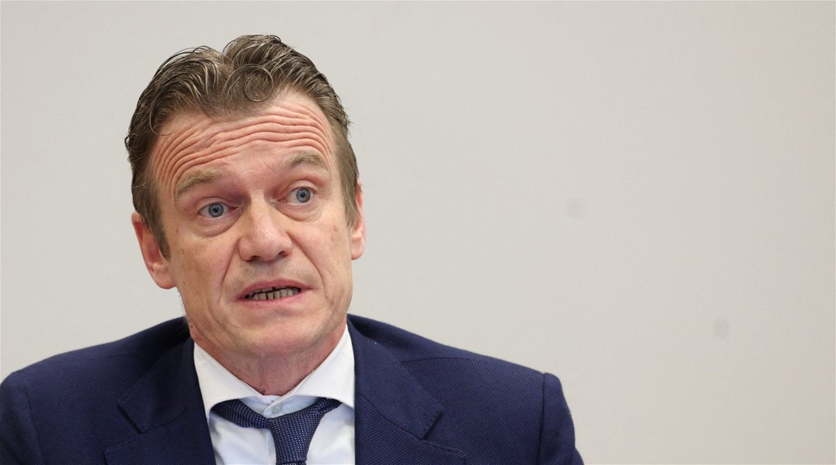 BAM_Wetstraat's tweet photo. Van Tigchelt (Anders): “Belgische politie moet getuigen in hoorzittingen over i-Police” https://t.co/5hg00pdiht #België #Politie #iPolice #Transparantie #Verantwoordelijkheid https://t.co/lCKLjIP2wh