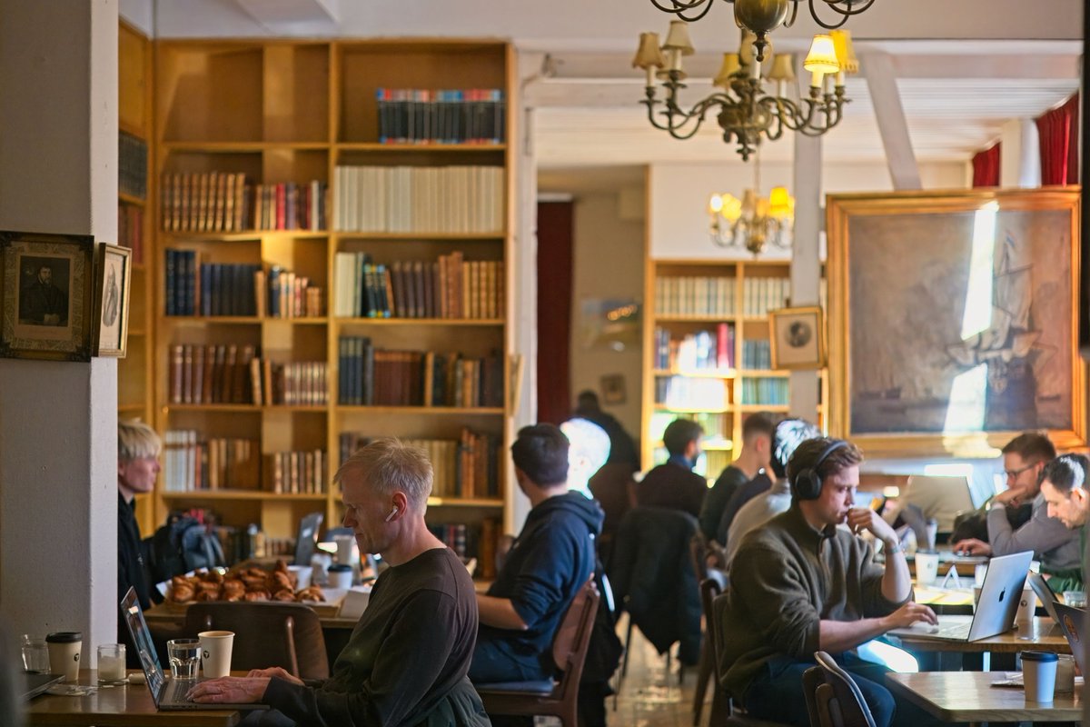 Ben Lang tweet media