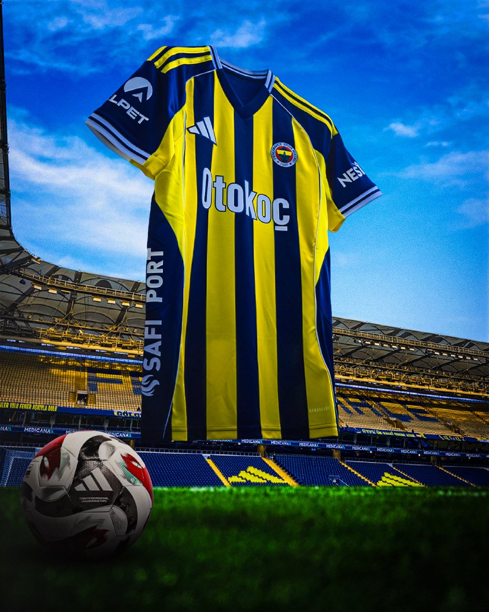 🟡🔵 Bu akşam <a href="/adidasfootball/">adidas Football</a> ve <a href="/fenerium/">Fenerium</a> iş birliği ile hazırlanan Çubuklu forma, lacivert şort ve lacivert konçla sahadayız! 

#FBvKAS