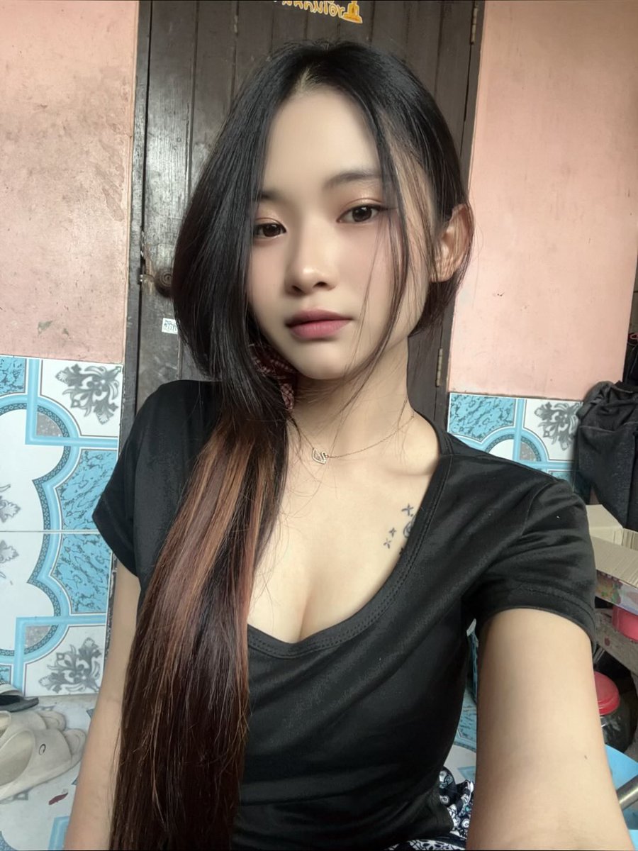 แองจี้ ญพิการ tweet media