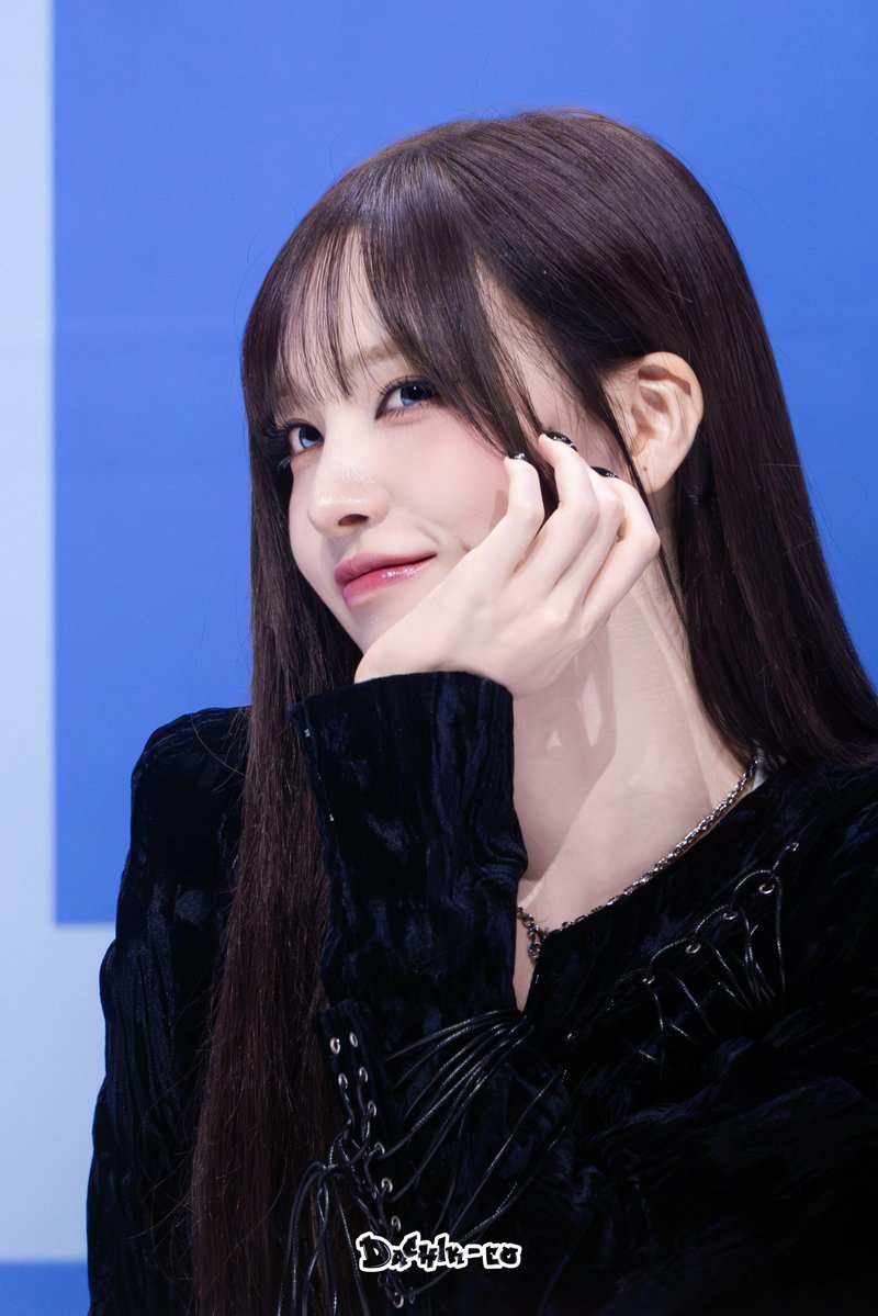 260223 IVE (아이브) THE 2ND ALBUM REVIVE+ SHOWCASE EVENT - YES24