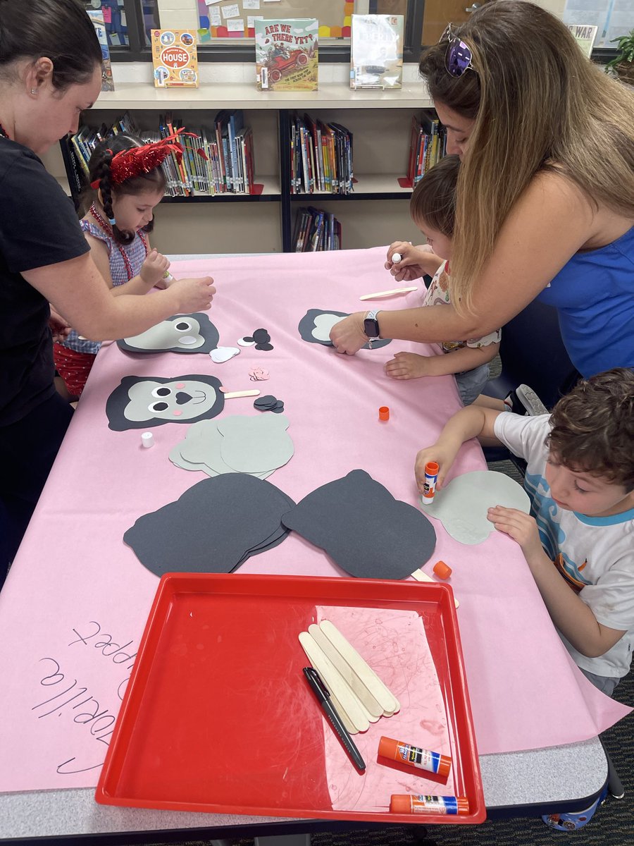 NISDCodyLibrary's tweet photo. Well, that was fun! 📚 Thank you to all our sweet families who joined us for Tiny Tales for Tots storytime. We read, we sang  and we wiggled. Same time next month? 🤗 https://t.co/xJFza26vnc