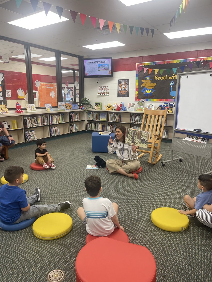 NISDCodyLibrary's tweet photo. Well, that was fun! 📚 Thank you to all our sweet families who joined us for Tiny Tales for Tots storytime. We read, we sang  and we wiggled. Same time next month? 🤗 https://t.co/xJFza26vnc
