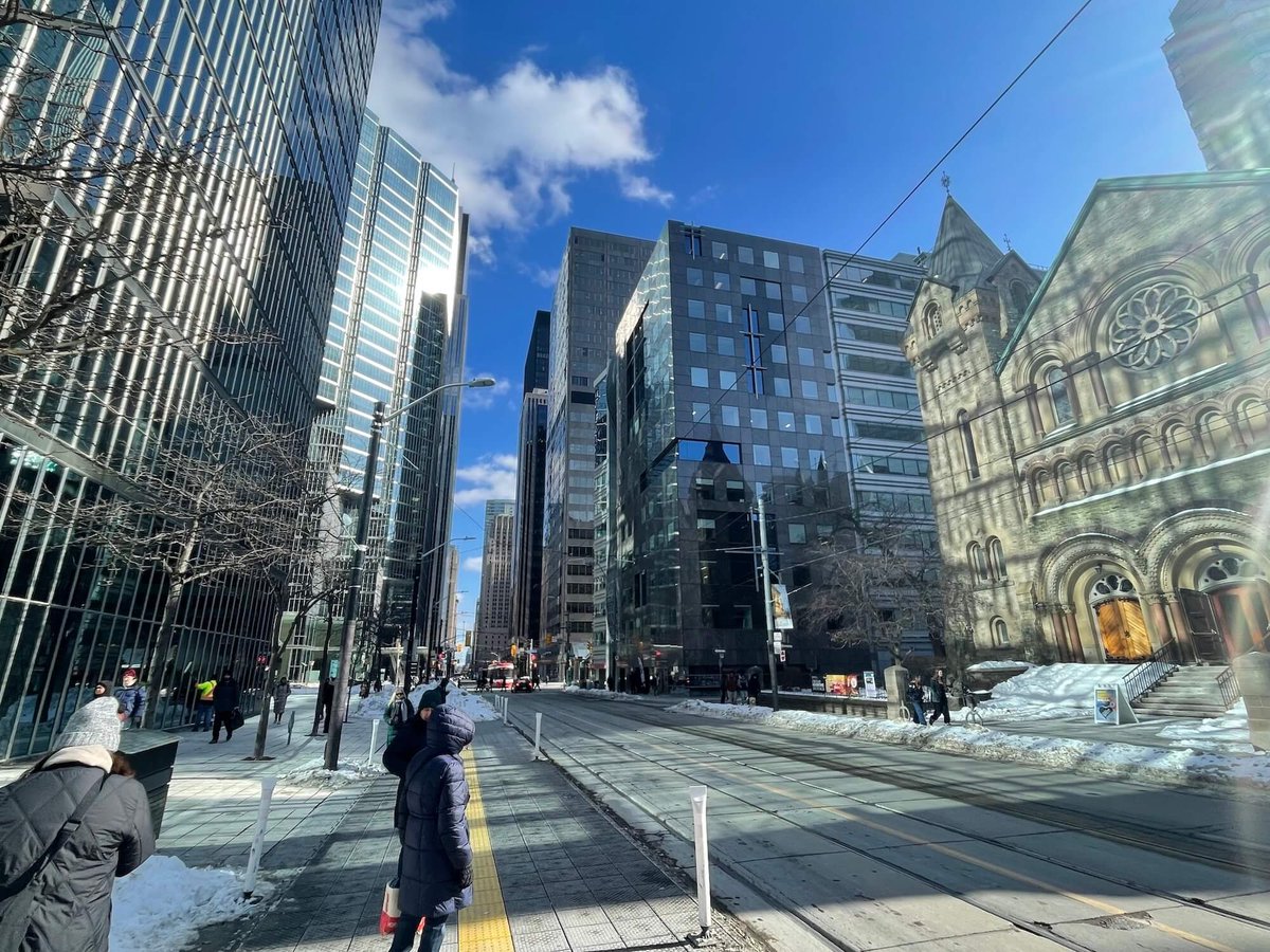 loujacobson's tweet photo. My dispatch from Canada for @poynter: A look at fact-checking and misinformation efforts in Canada, and how they compare to the U.S. https://t.co/EPy1GpTro3 https://t.co/N0G8OUibfs