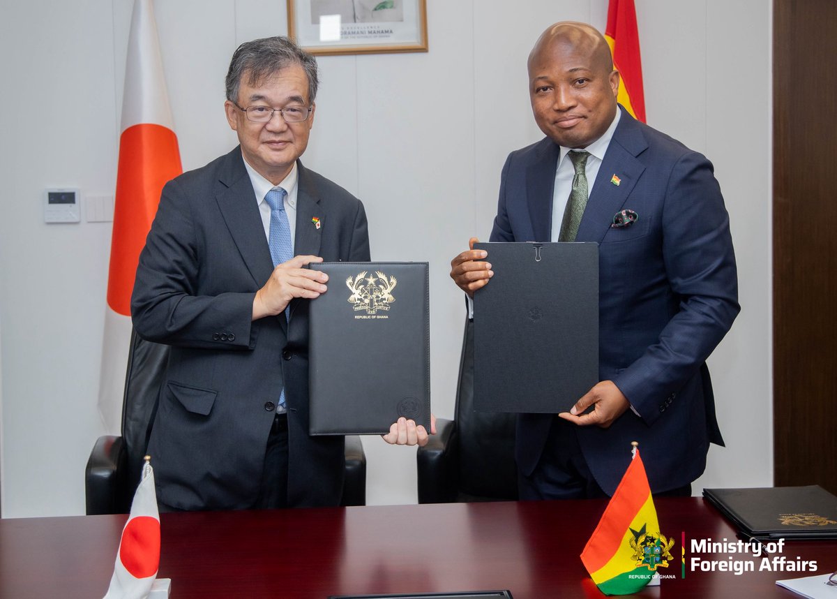 S_OkudzetoAblak's tweet image. Ghana and Japan today signed a US$20 million grant facility to improve health delivery in selected hospitals in the Northern Region. 

Japanese Ambassador to Ghana H. E. Hiroshi Yoshimoto and I signed the exchange of notes at the Ministry of Foreign Affairs. 

Access to quality