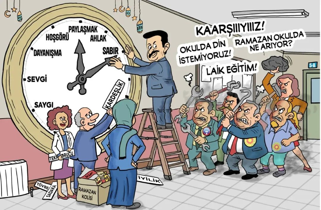 Milletine ve tarihine tüm eğitim çalışanları hep birlikte bir avuç azgın azınlığın bağırış çağırışına aldırmadan çocuklarımıza ramazan sevincini yaşatmak  çalışıyor.
#OkuldaRamazanaDestek