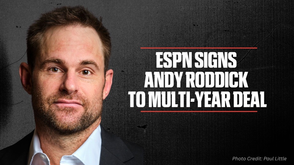 ESPNPR's tweet image. ESPN has reached a multi-year deal with 2003 #USOpen champion &amp;amp; former World No. 1 Andy Roddick

Roddick will serve as an analyst for both match &amp;amp; studio coverage of The Championships, #Wimbledon &amp;amp; the US Open starting in 2026

More: bit.ly/4ay4TLo