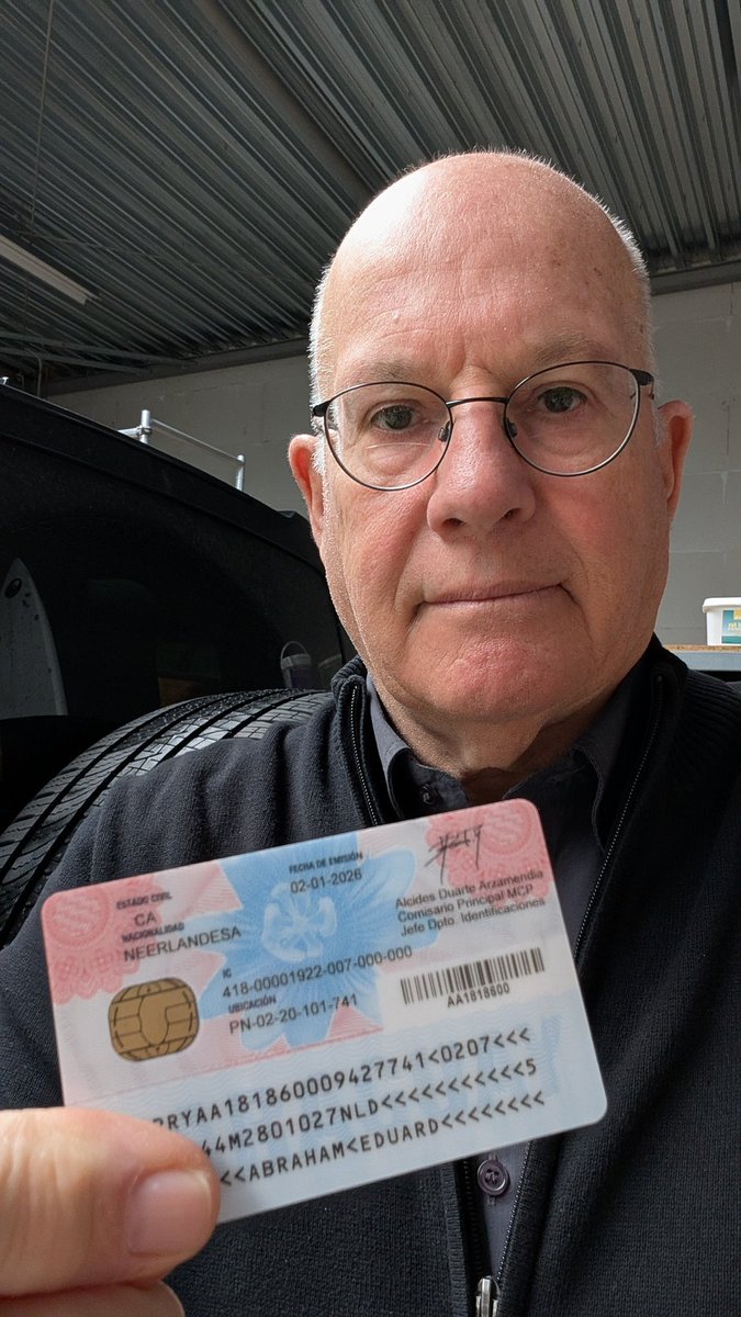 abflipse's tweet image. Jij erin. Ik eruit Rob. Een andere keus heb ik niet omdat ik je namelijk niet als mijn premier accepteer.