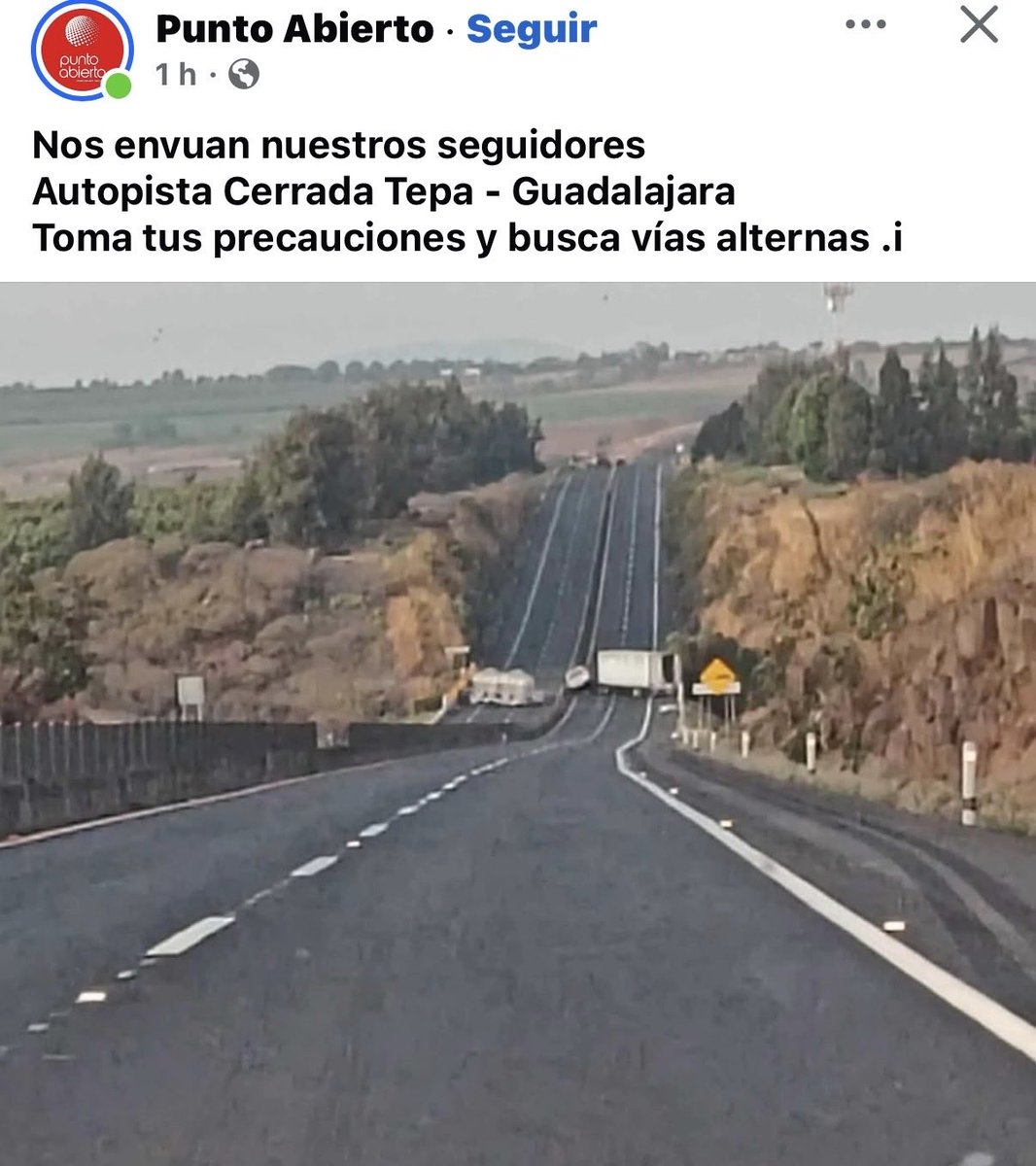 Danny_Angelm's tweet photo. @Claudiashein “Sin bloqueos” 

Carreteras en Jalisco siguen con bloqueos, pese a versión federal
• Autopista Guadalajara - Zapotlanejo
• Autopista Zapotlanejo - Lagos de Moreno
• Autopista Maravatío - Zapotlanejo https://t.co/p1bs0AZhYZ
