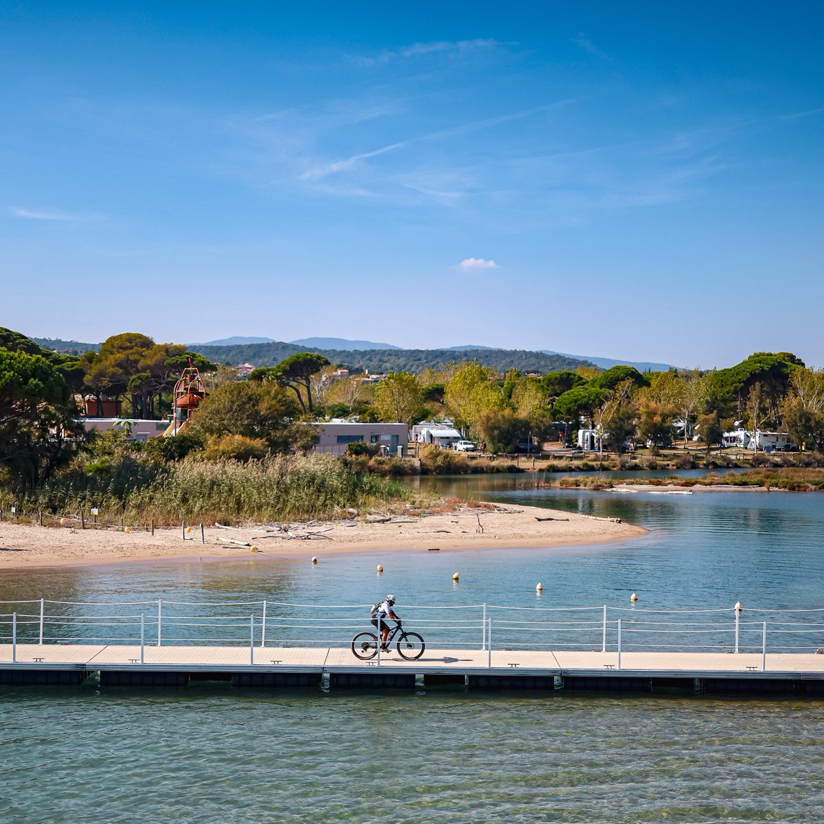 Roc d'Azur CIC tweet media