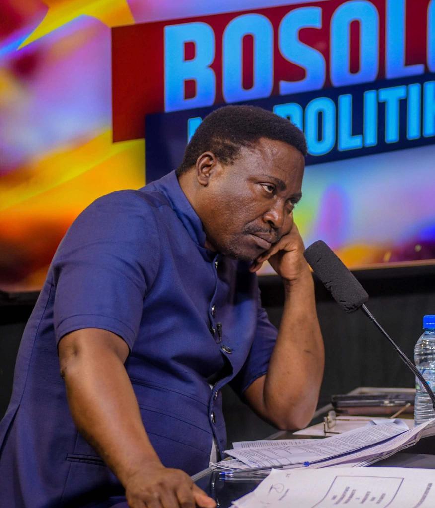 Nouvelles nominations : Mfumu Ntoto Basanga écarté, mais toujours autour de la table. Il continue cependant à être fidèle et loyal à Félix Tshisekedi.